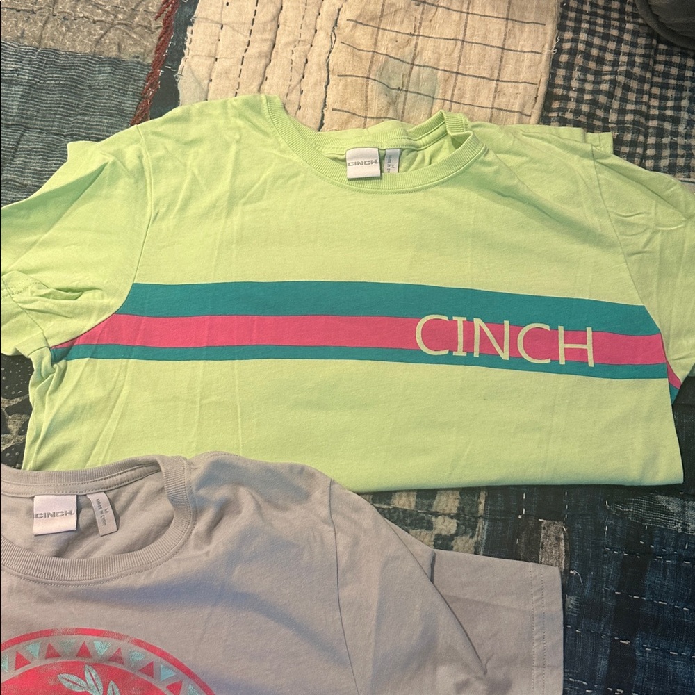 Cinch women’s Graphic T-Shirts - Lime Green and Gray - Picture 3 of 3